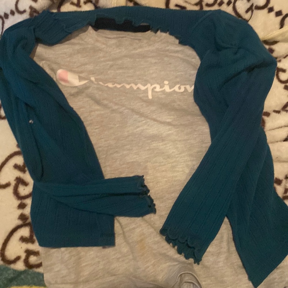 2 peace set for girls size 6 they are both champions